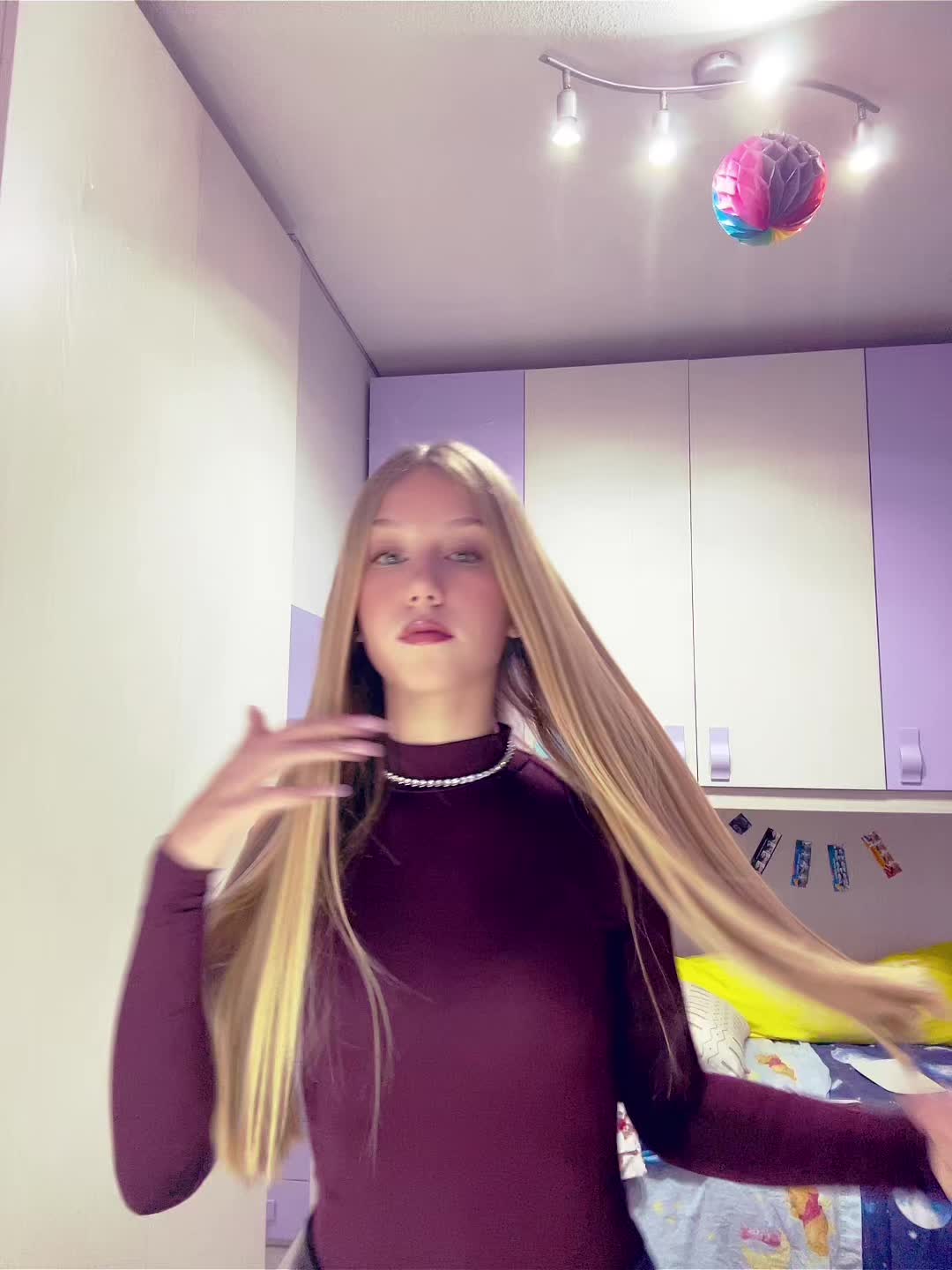 @𝒾𝓁𝒶