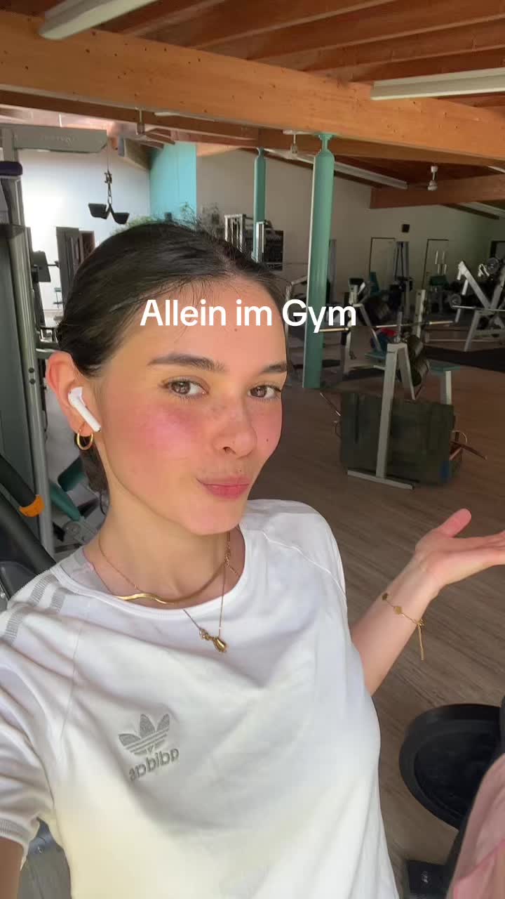 @JiJi💗