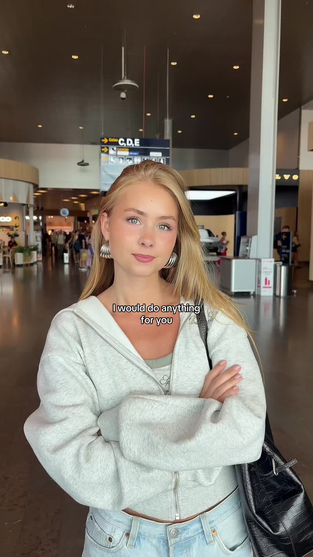 @Izaandelle