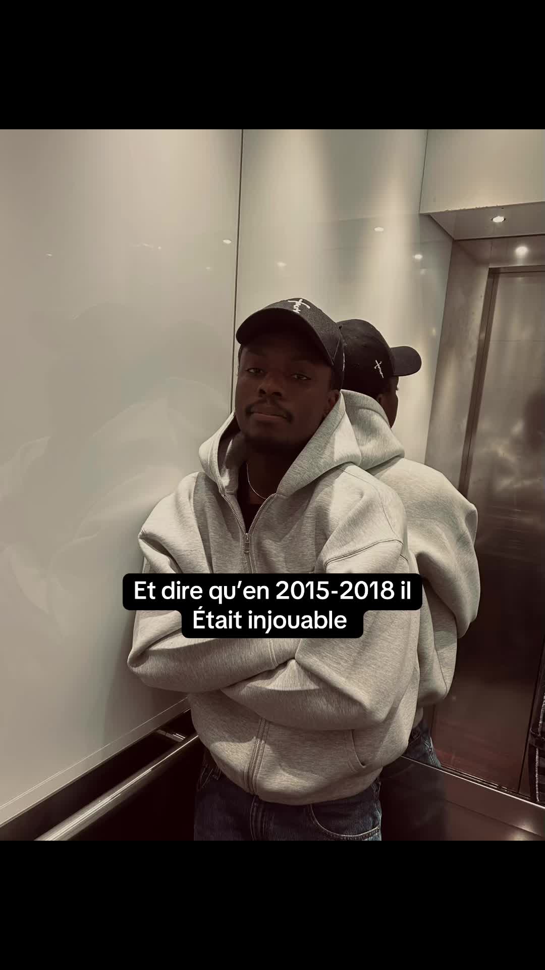 @C’EST CHRIS