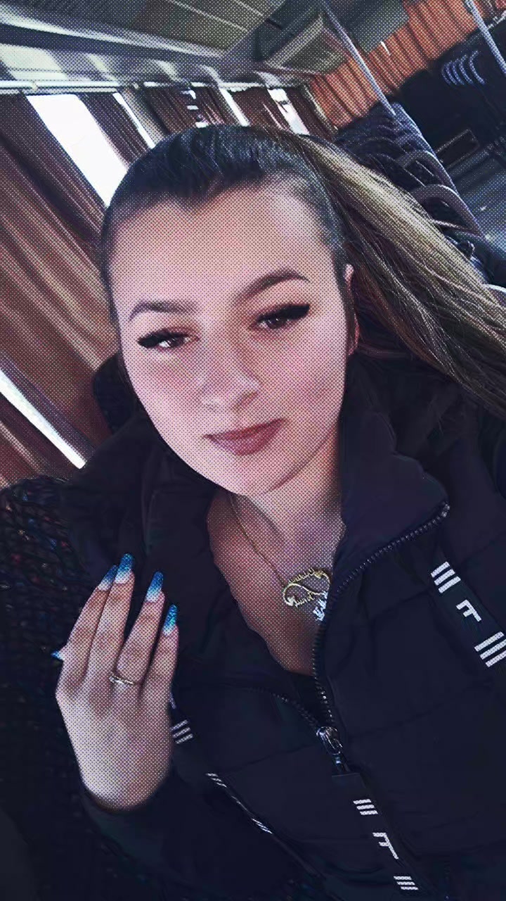 @🐻Cristinuța🐻