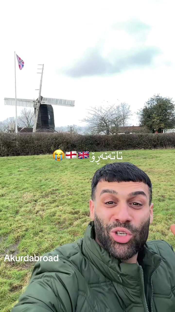 @Akurdabroad