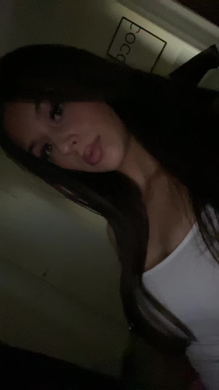 @lola