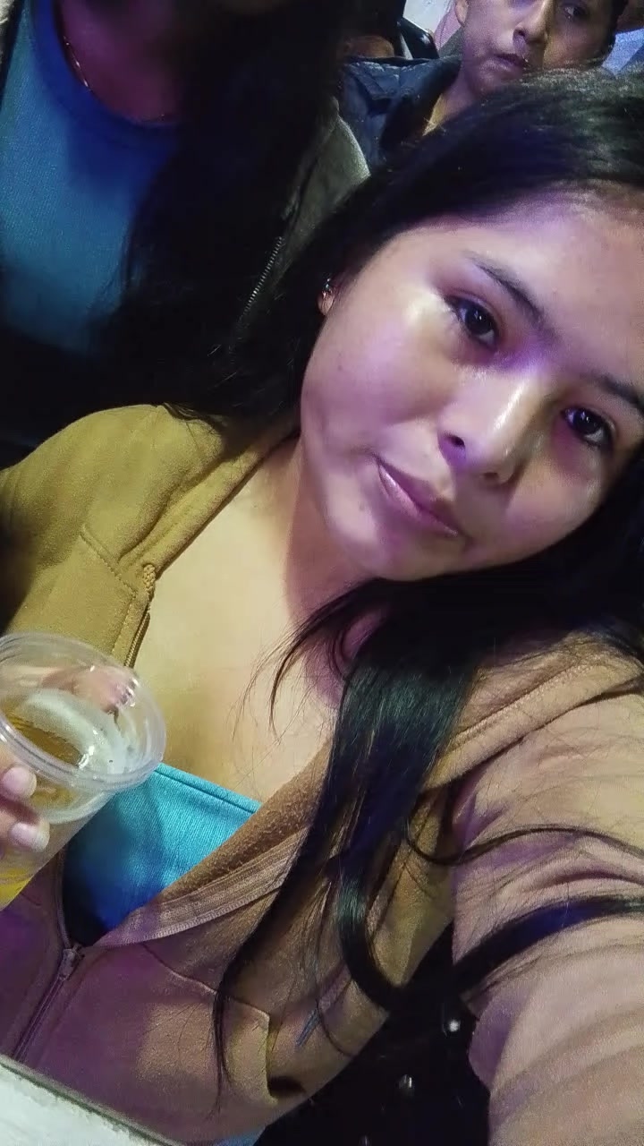 @Eli ...🍒💫