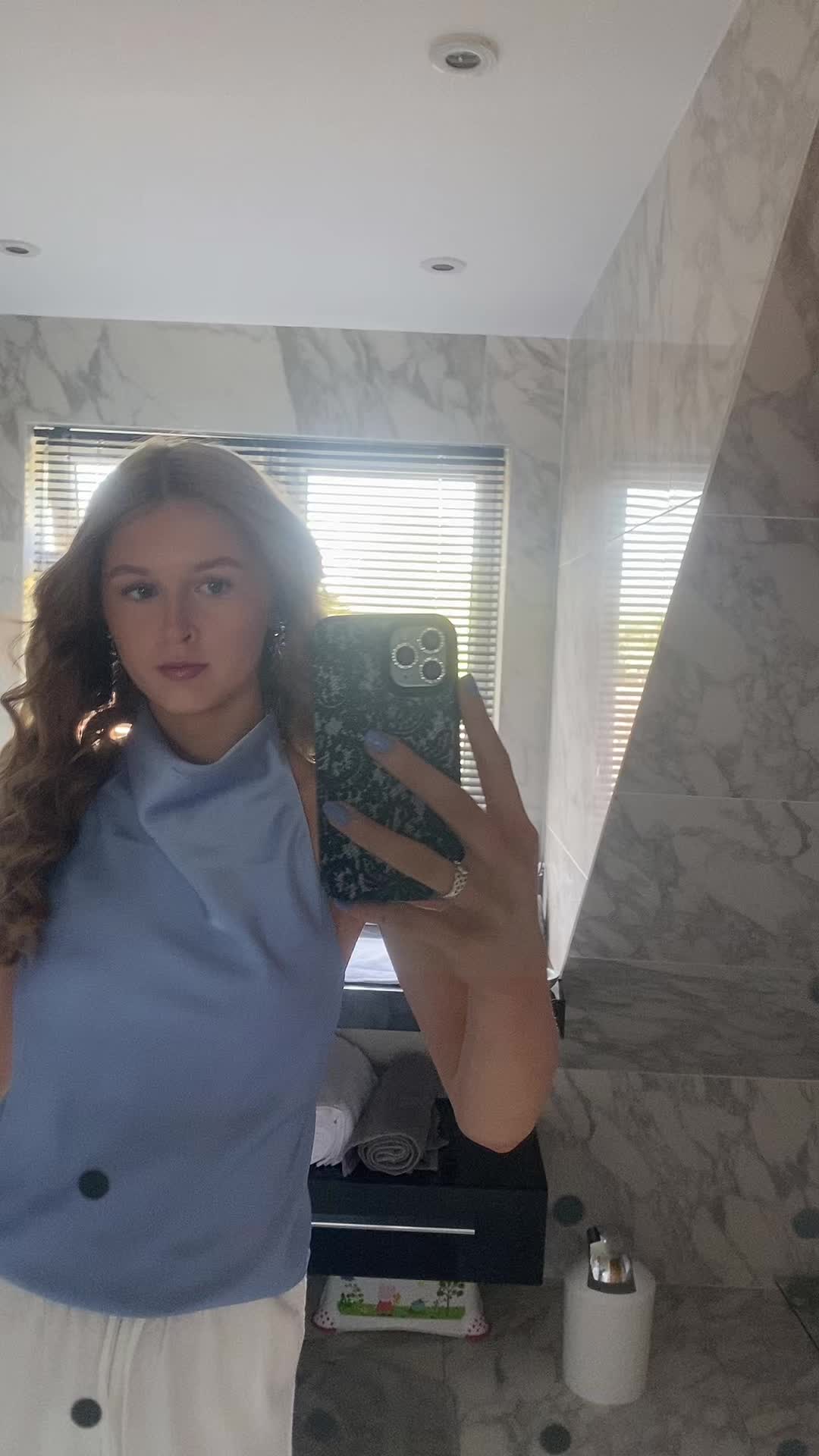 @ellasul24