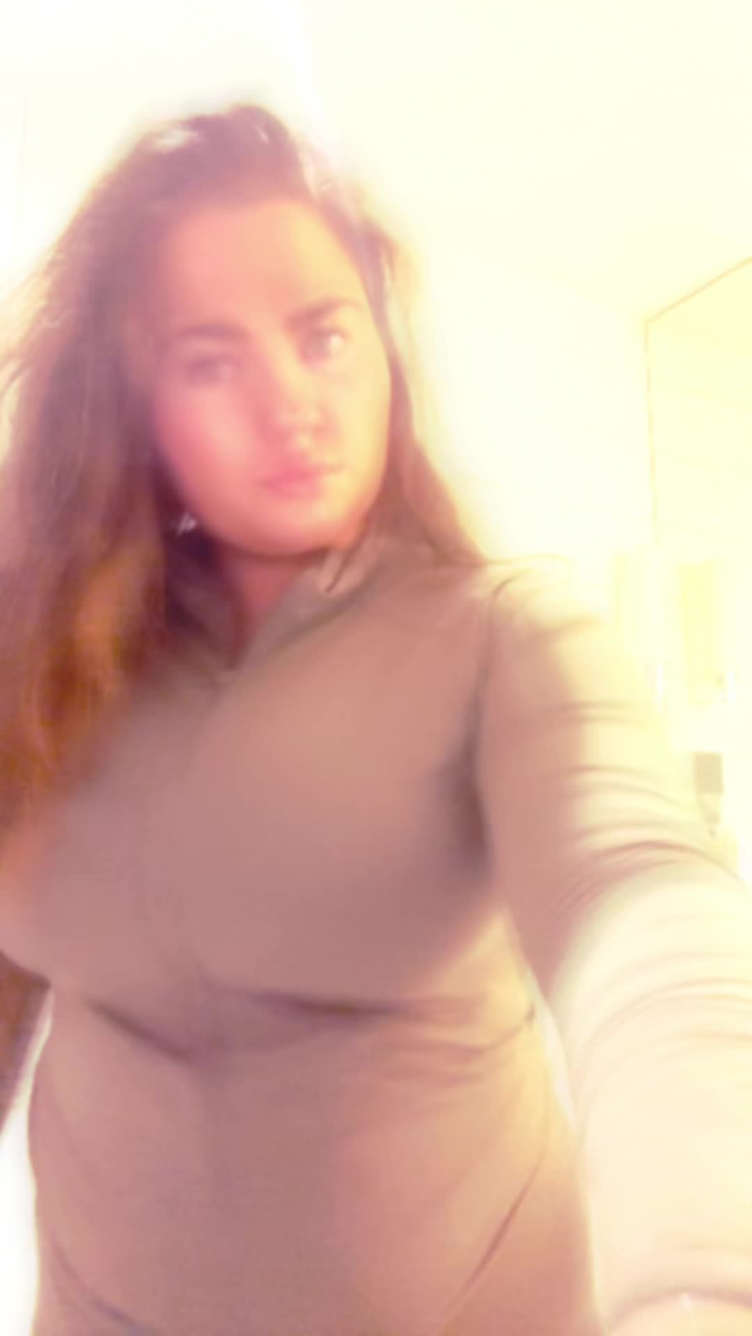 @Shes_backkkx
