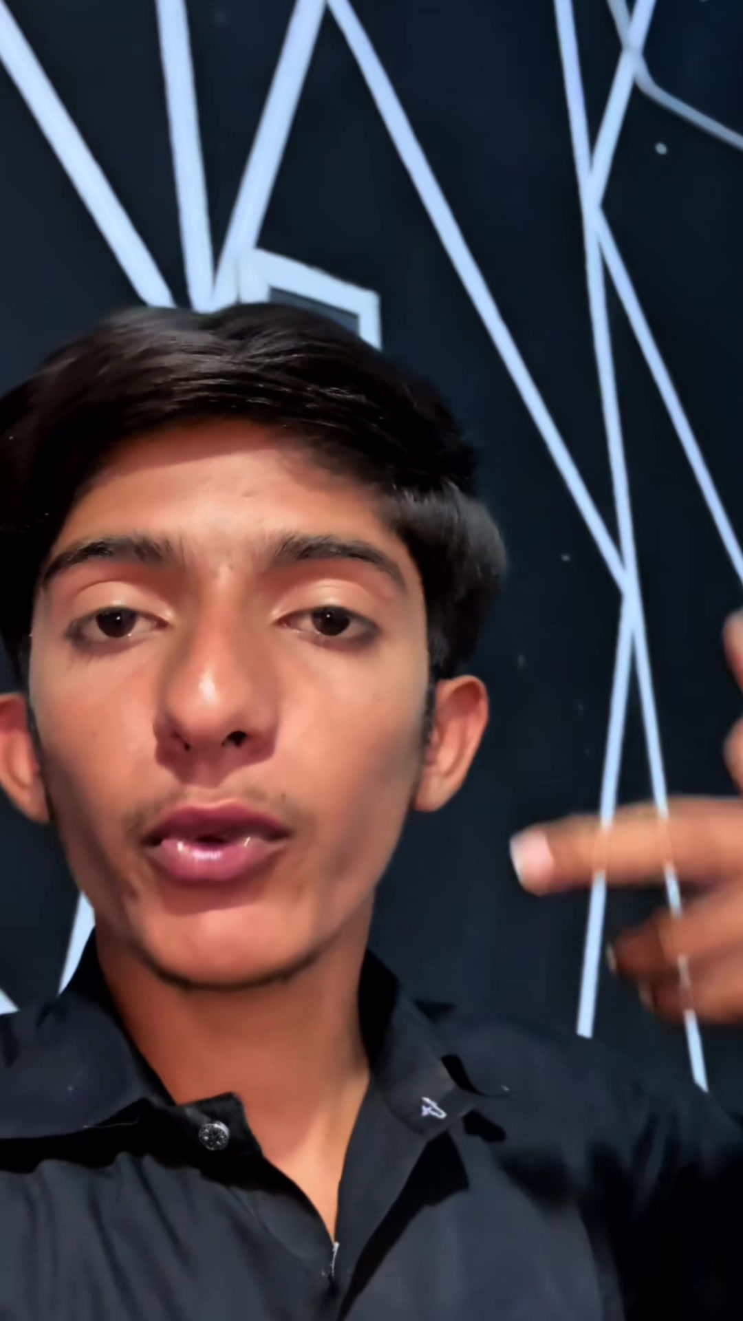 @Malik Anees Vlog