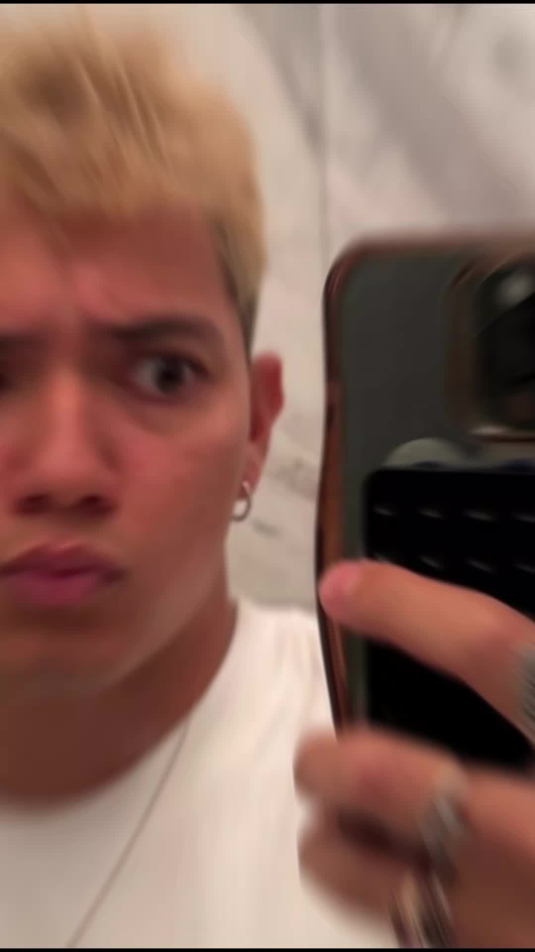 @momo