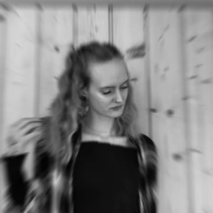 @_xseliiix_
