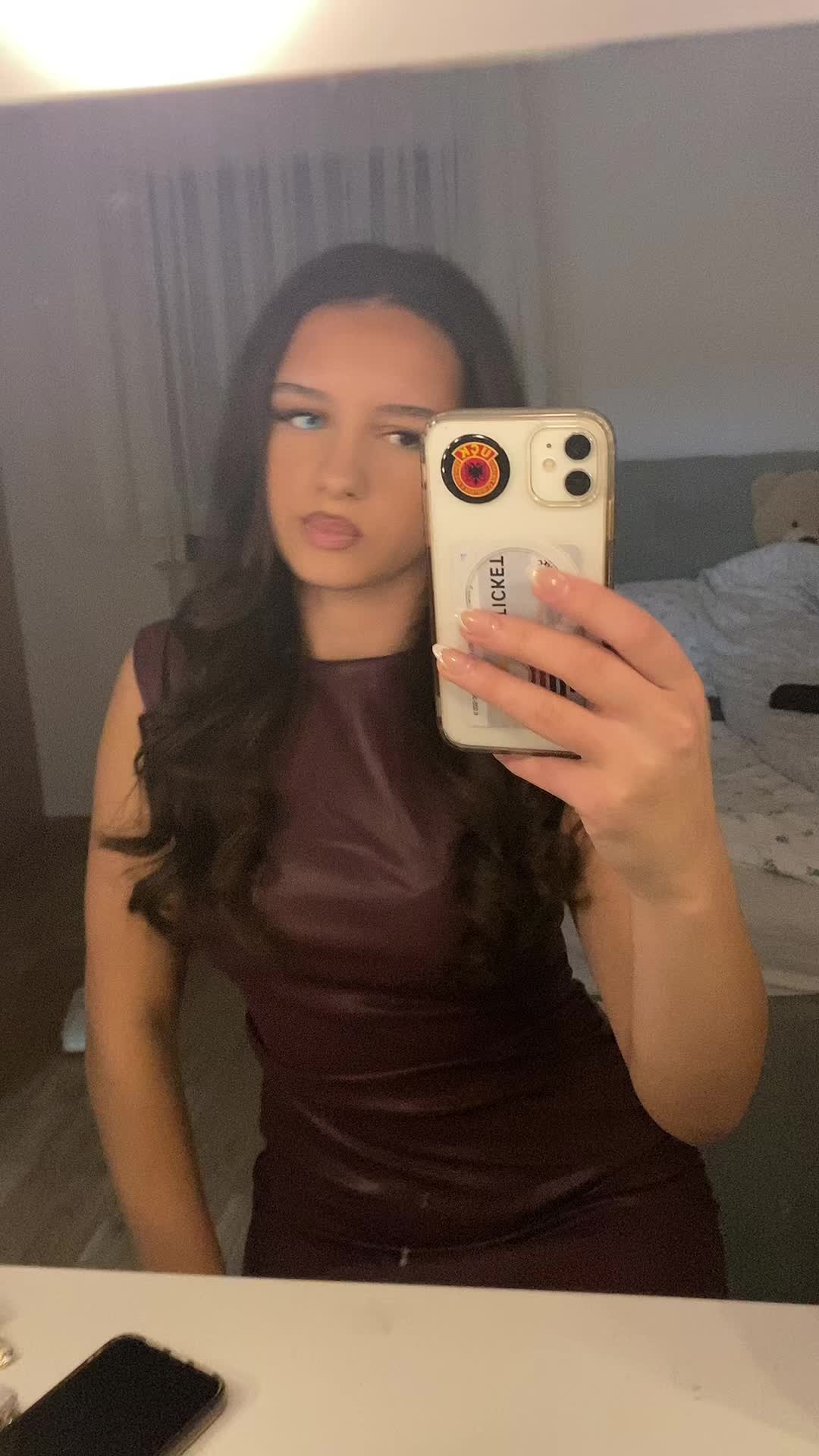 @0natyra2