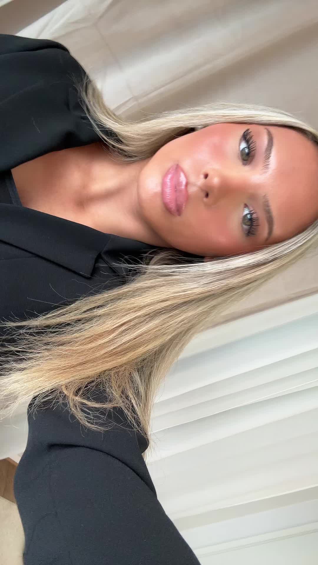 @️Henny