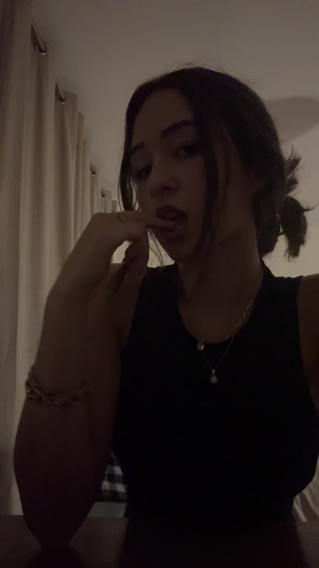 @Emi Shaka