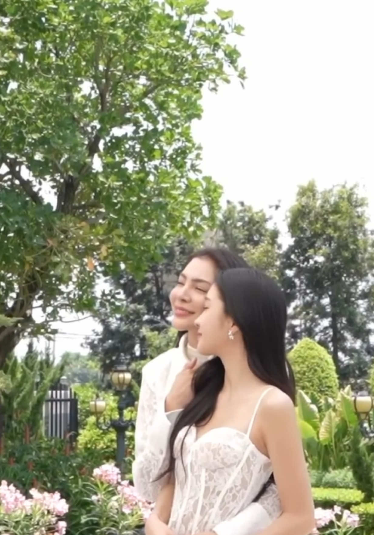 @Mai