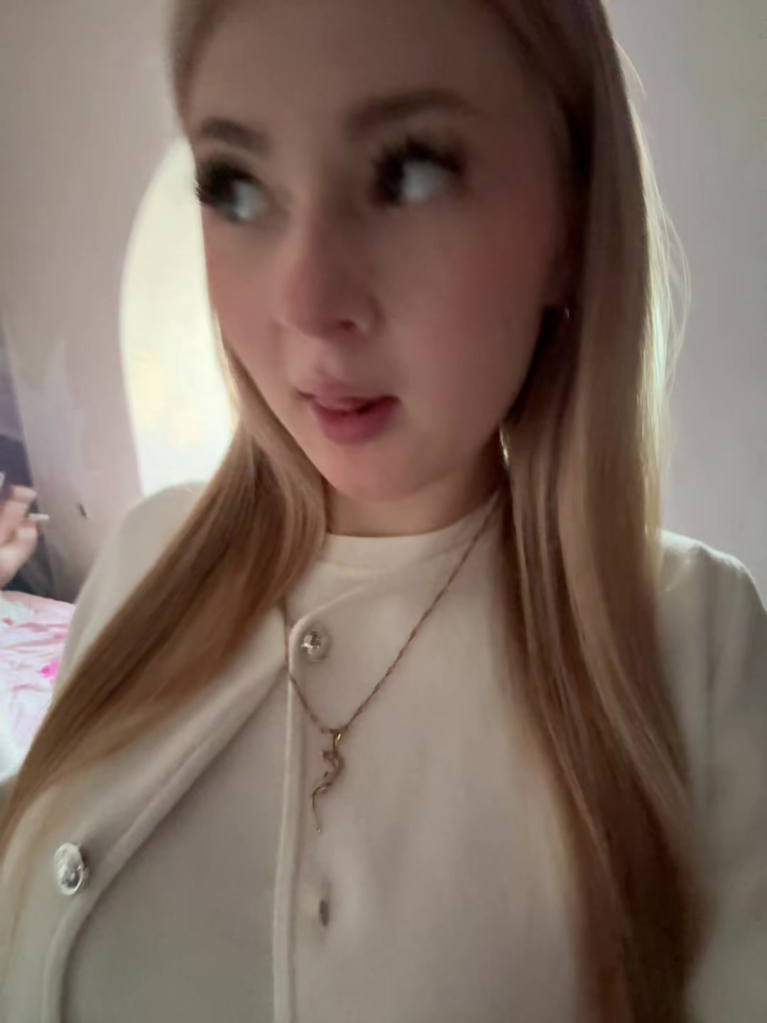 @элюша