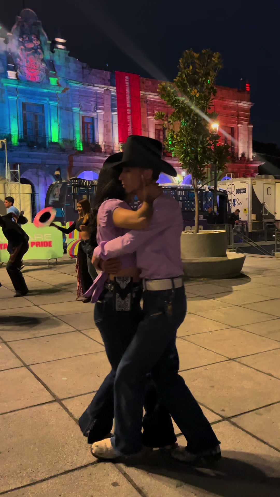 @🔥🤠El Compa Jonny🪶🔥