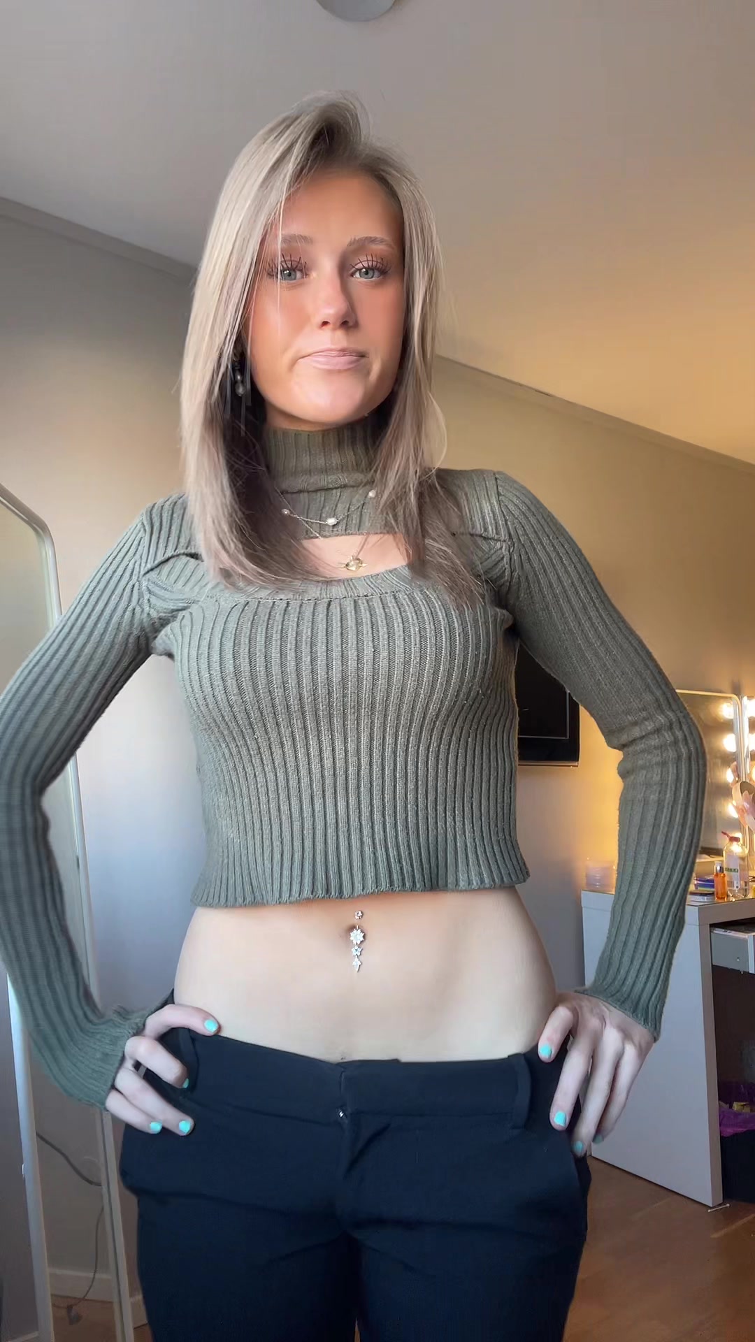 @😽
