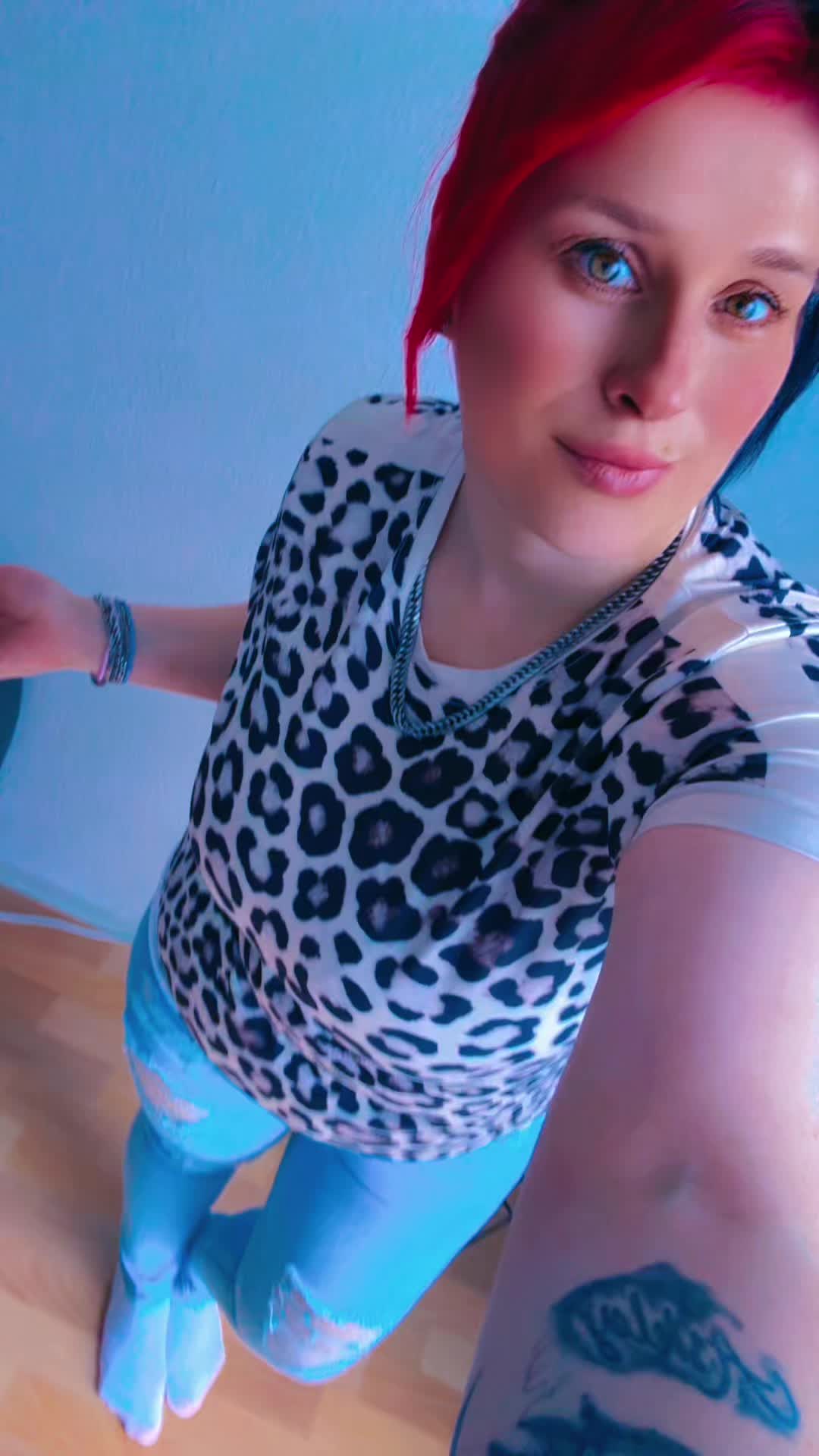 @🦋x_ Girlii_x🦋