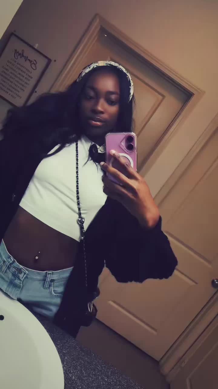 @Luvvv44Mijah