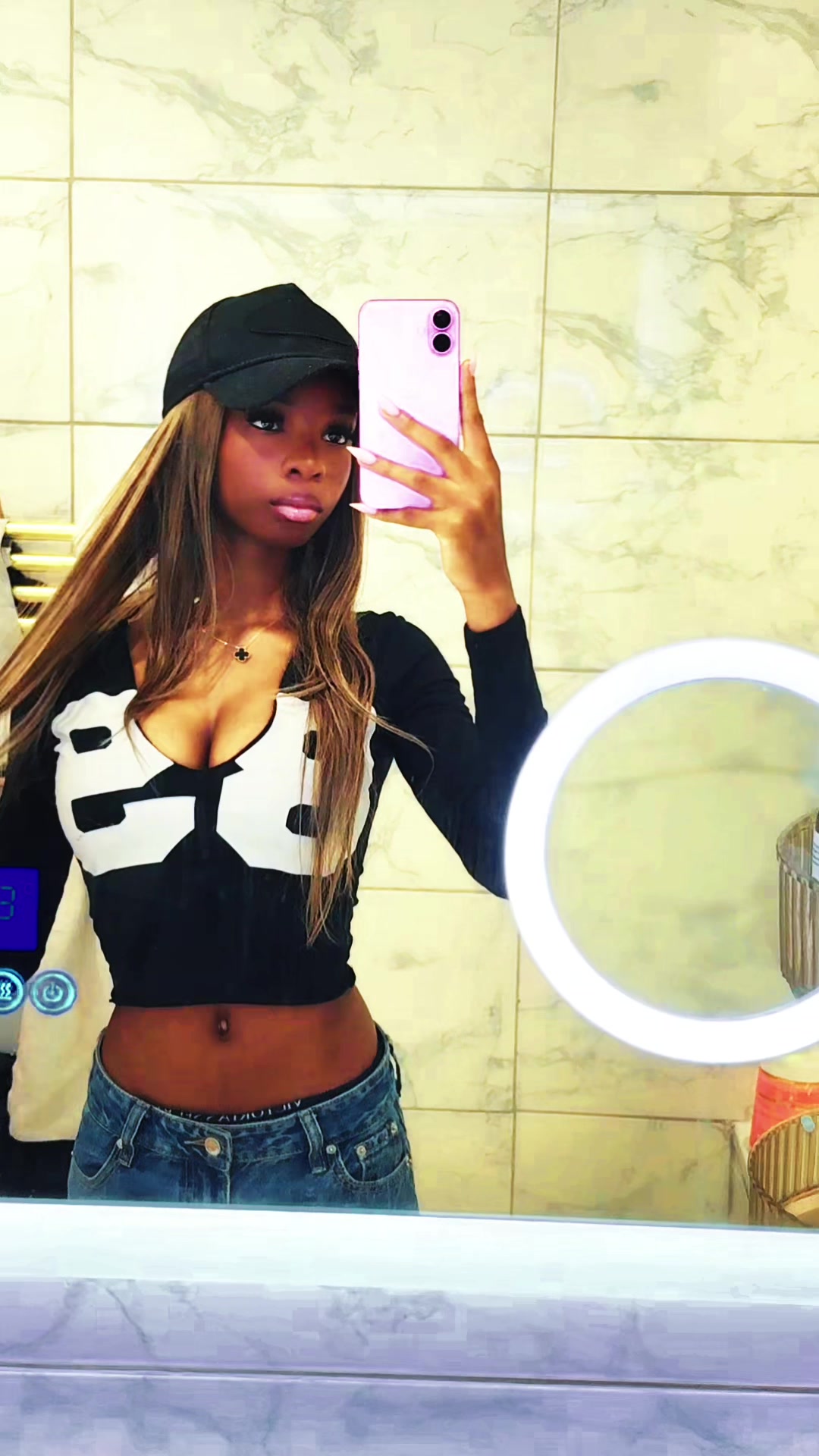 @Vorvictoria