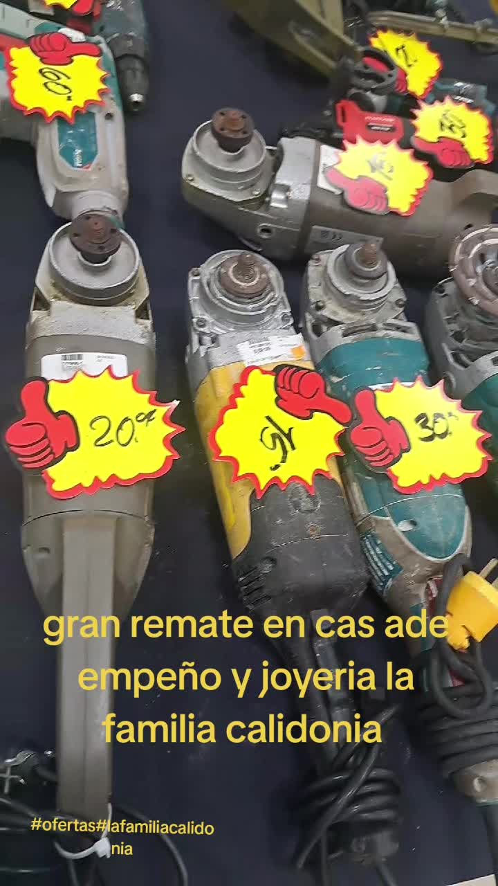 @La Familia Casa de Empe&ntilde;o 🇵🇦