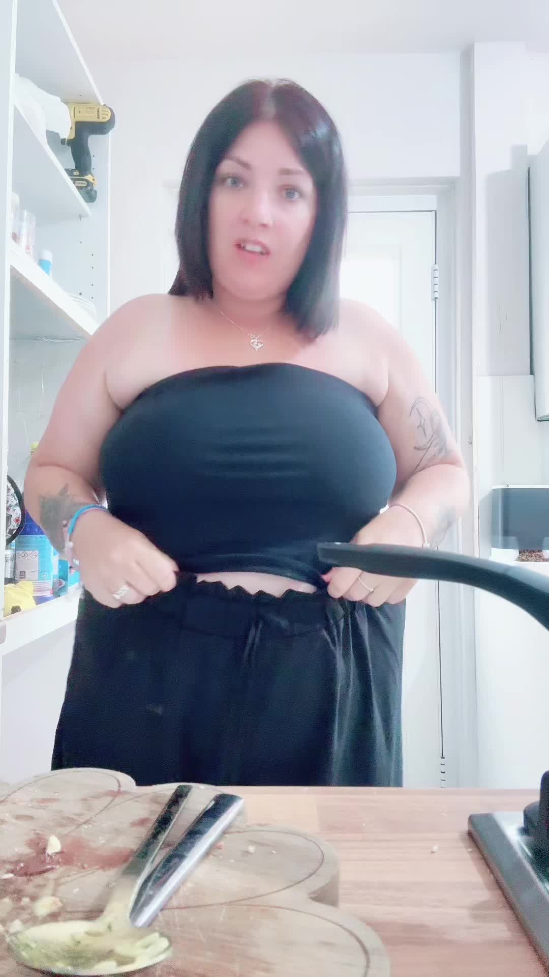 @Unique_mum