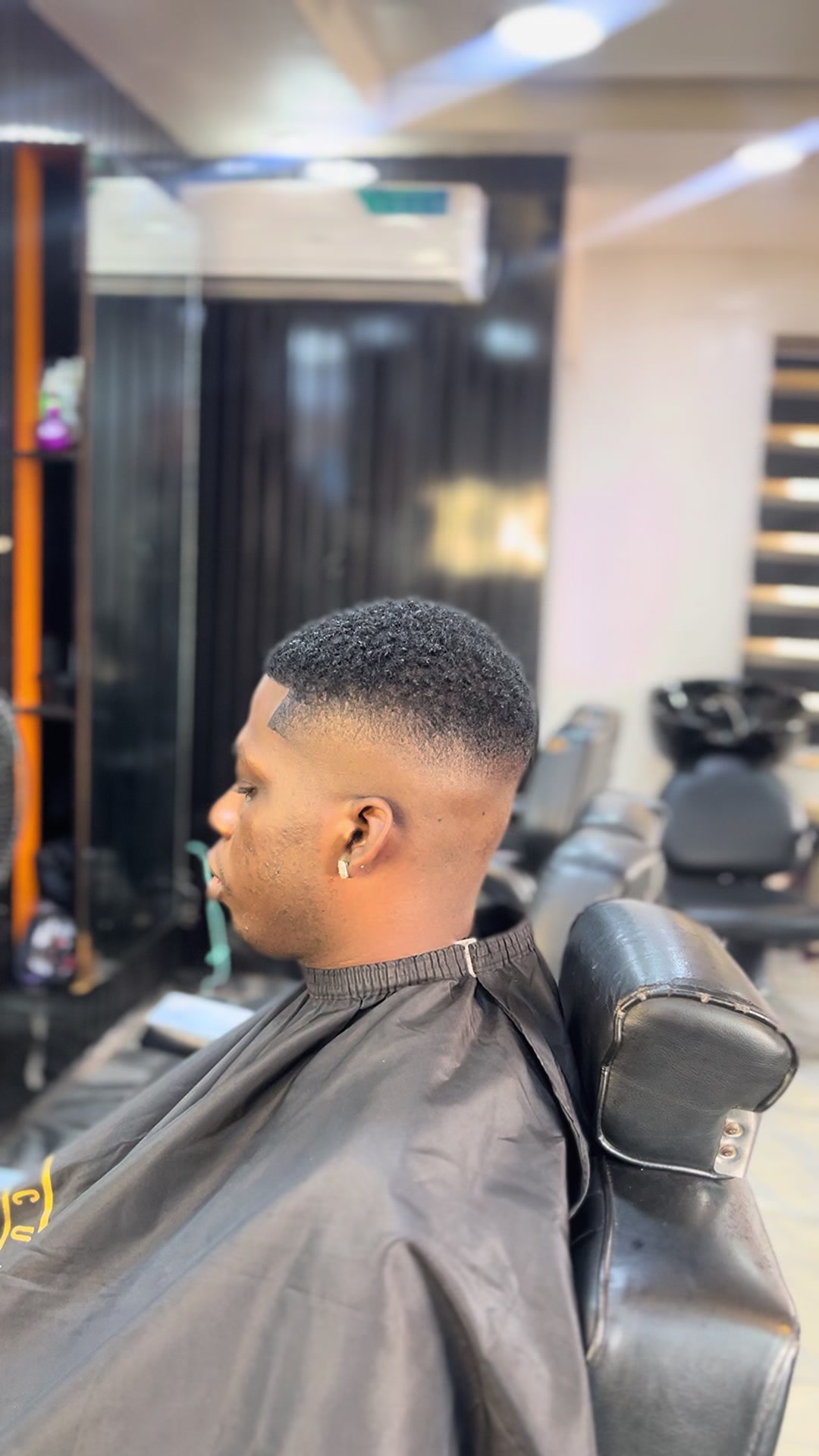 @Lagos Barber. follow on IG