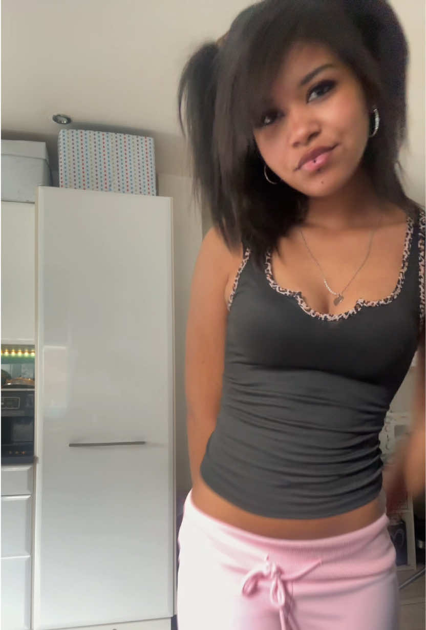 @lala lacerate 🌺