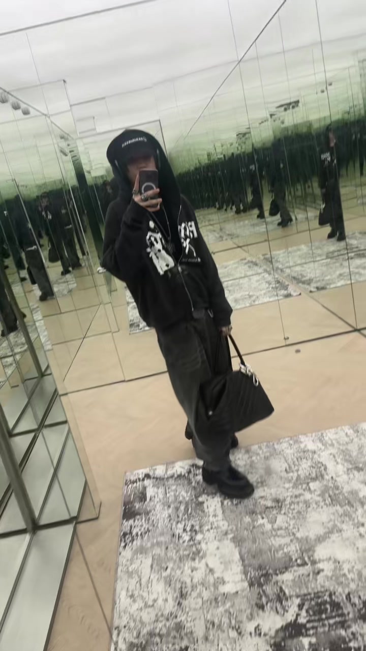 @saymannequin