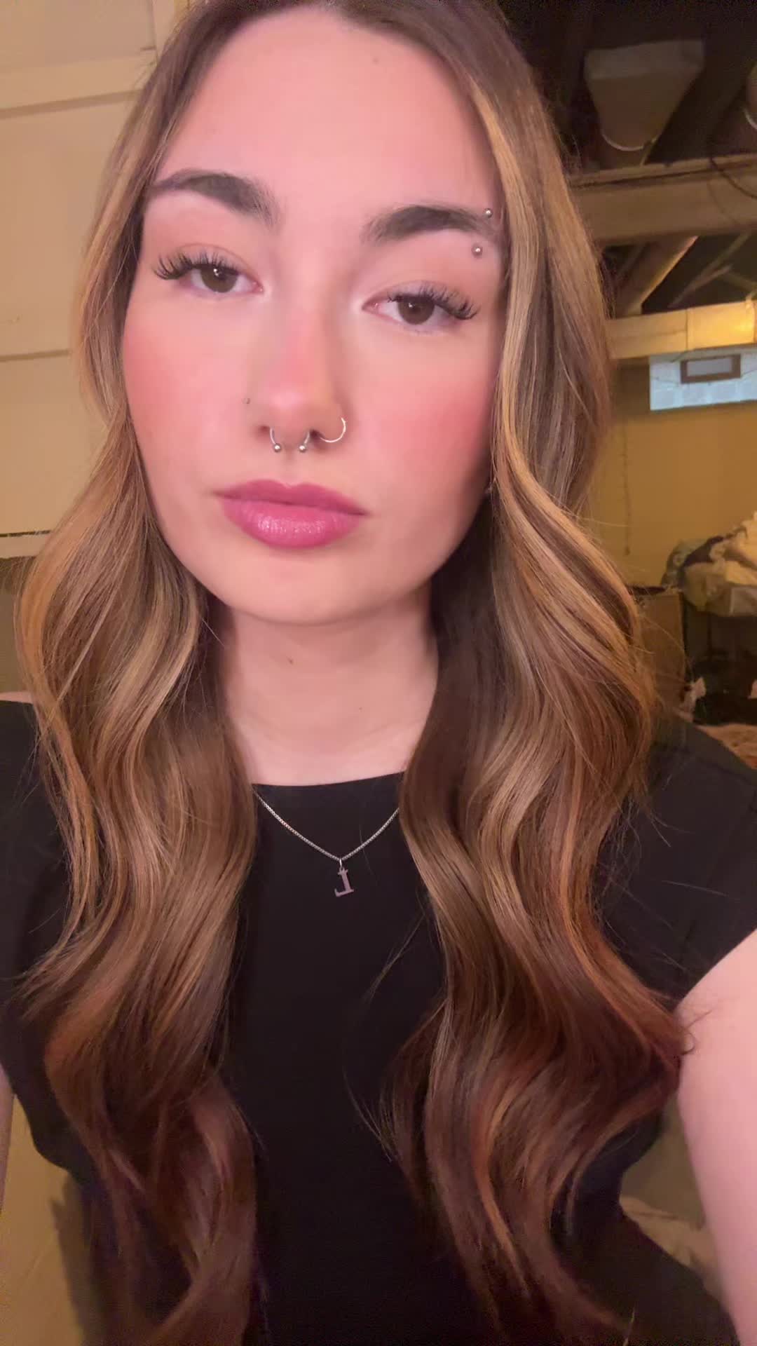 @lily j