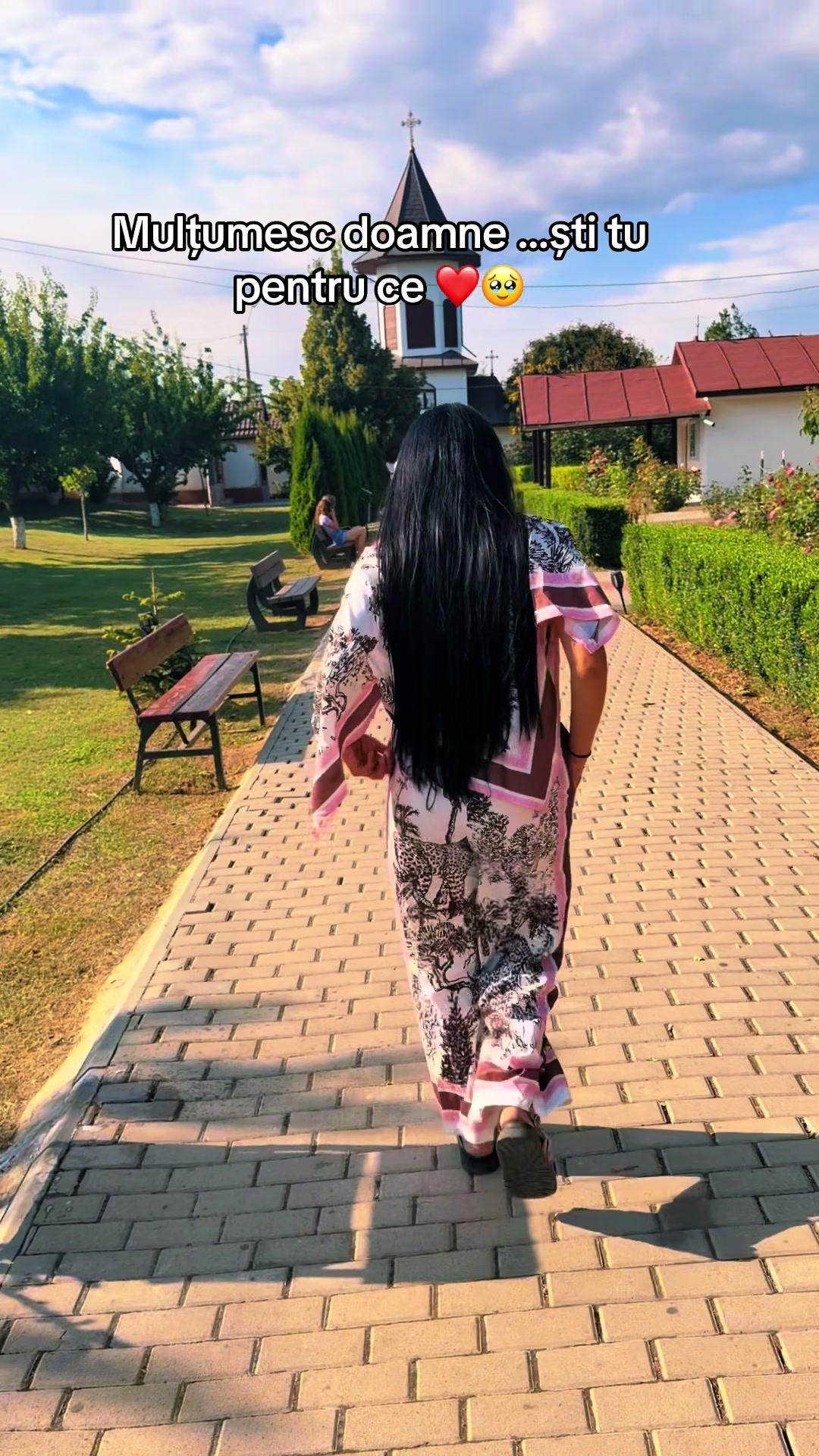 @Melania_marya25