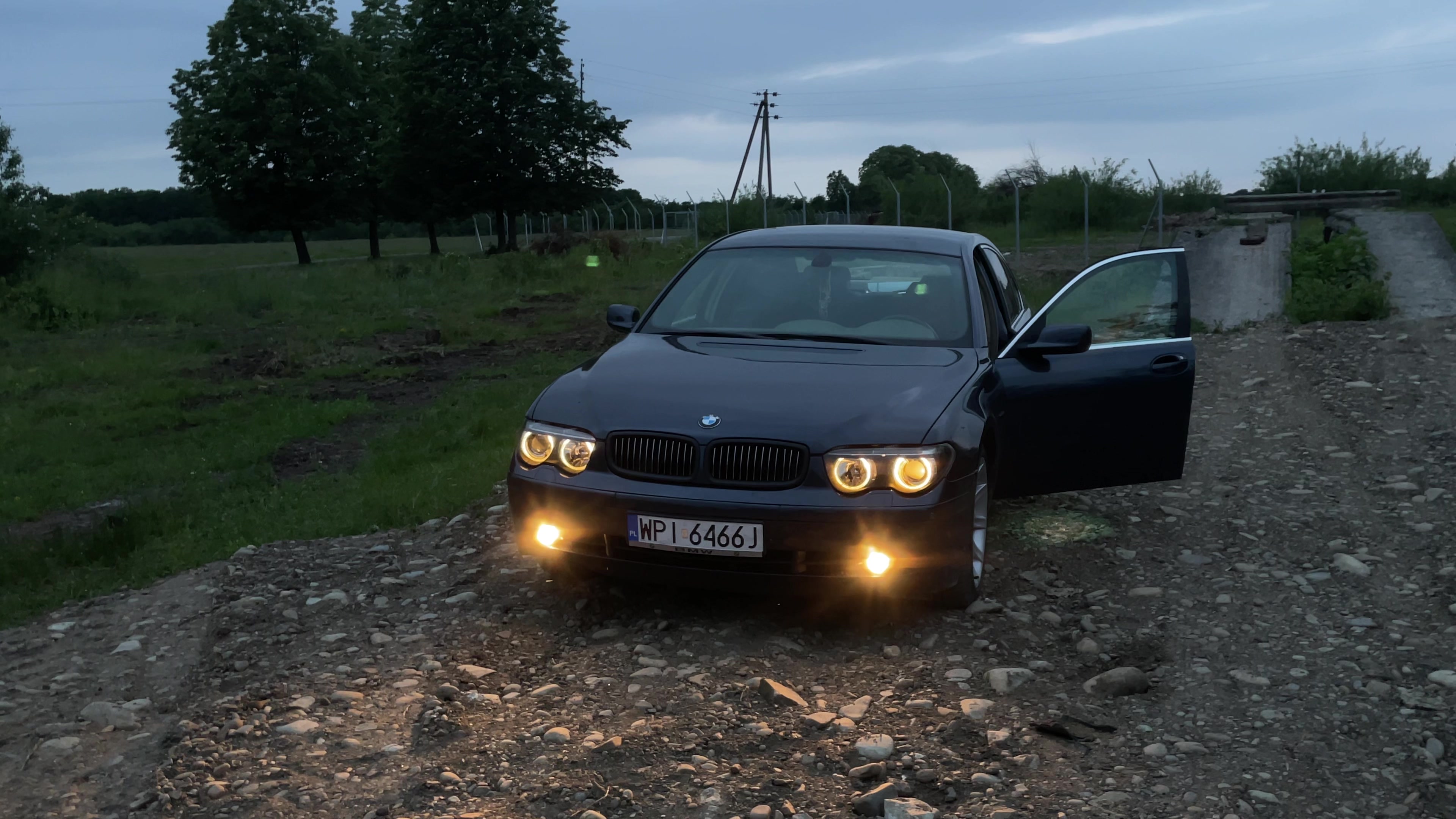 @_.vityok⚜️