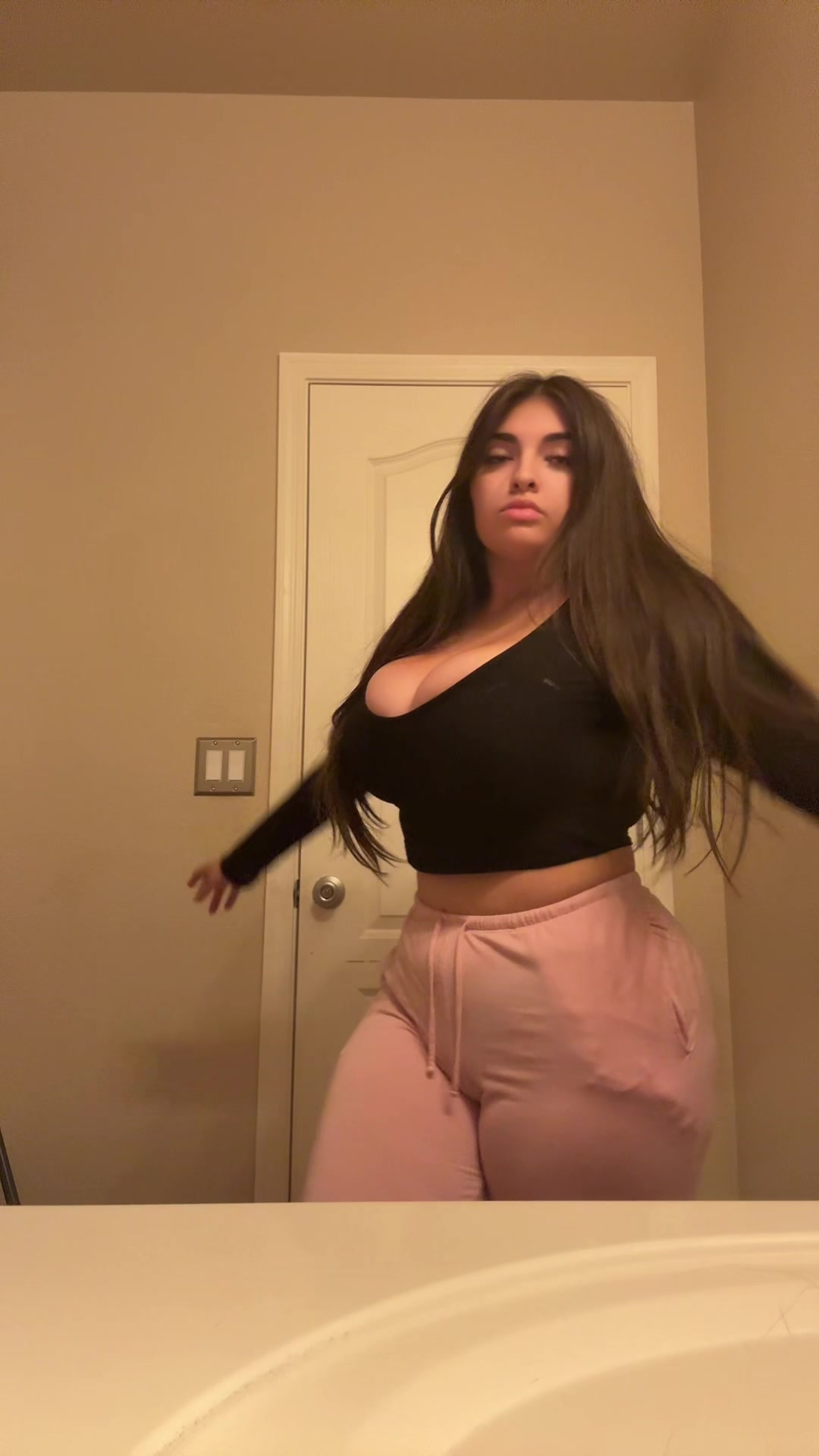 @Kayyyyy🖤
