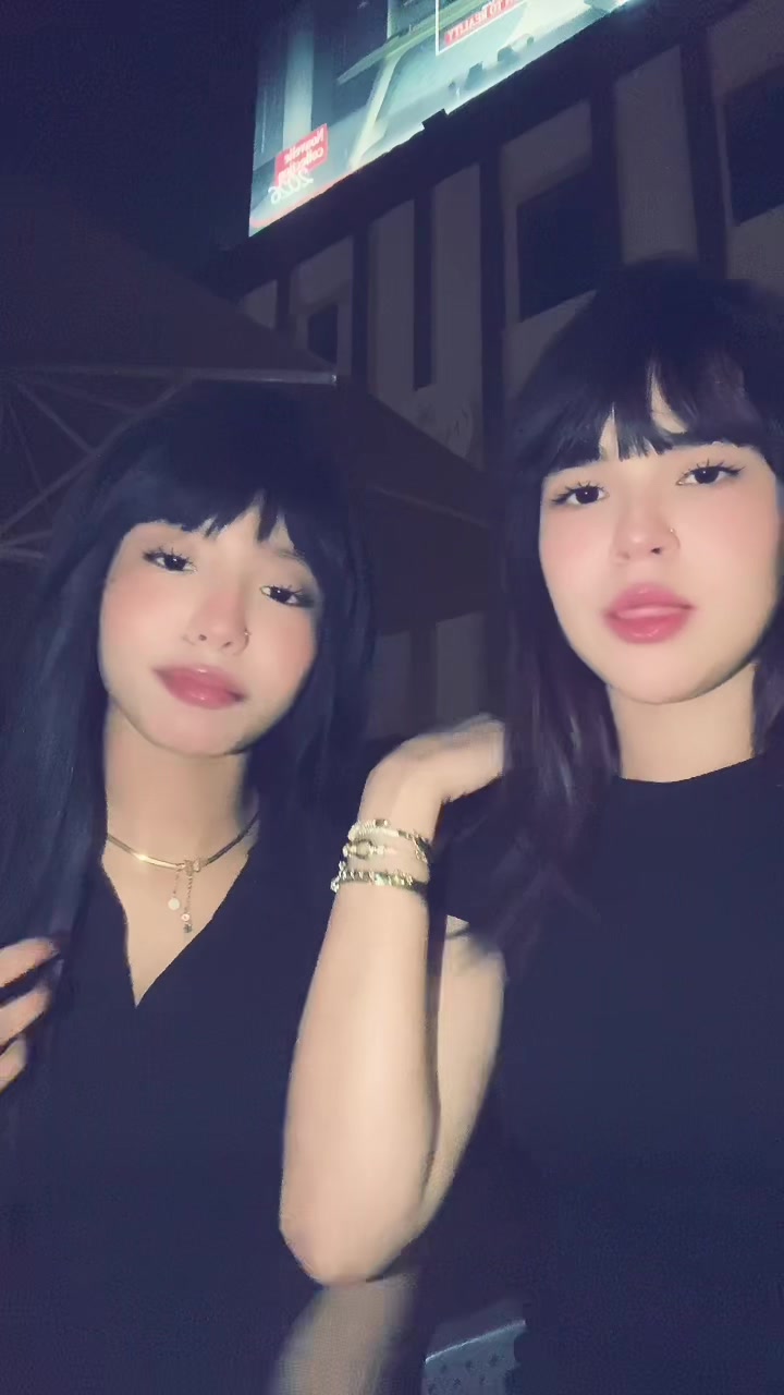 @lauren