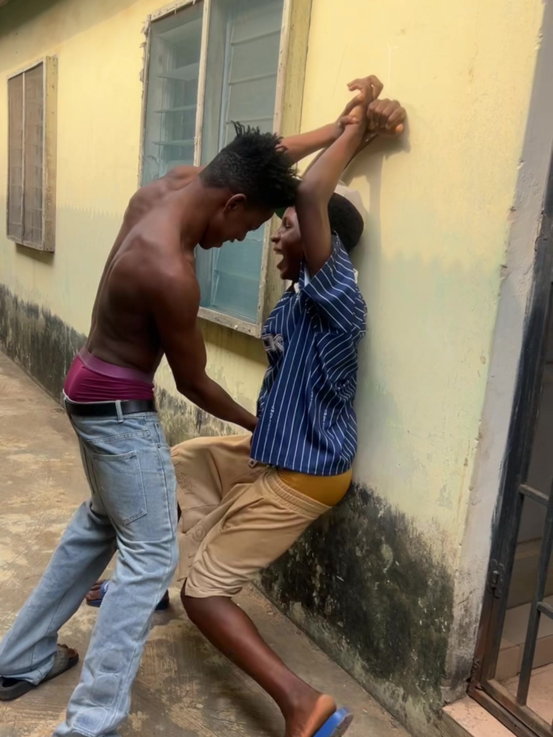 @Mr.AYODEJI