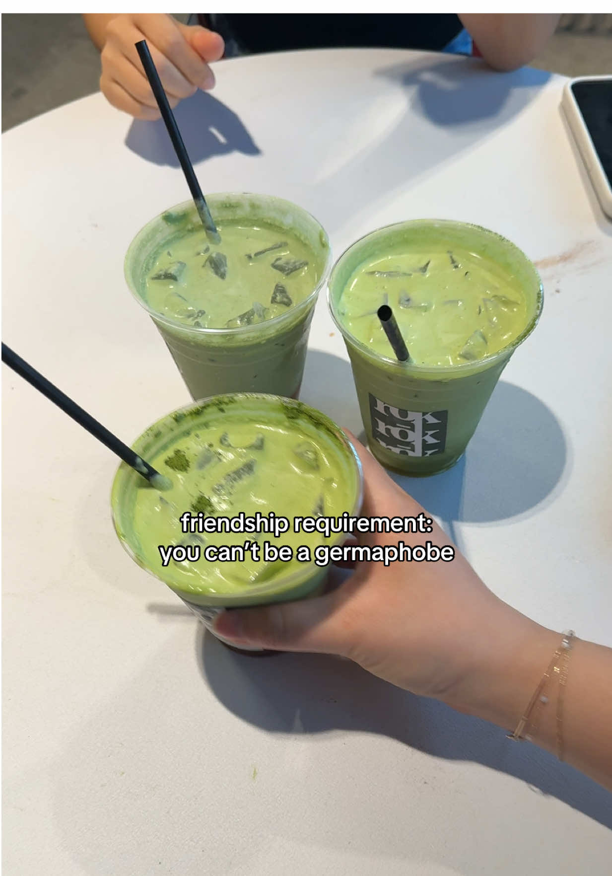 @elle지현