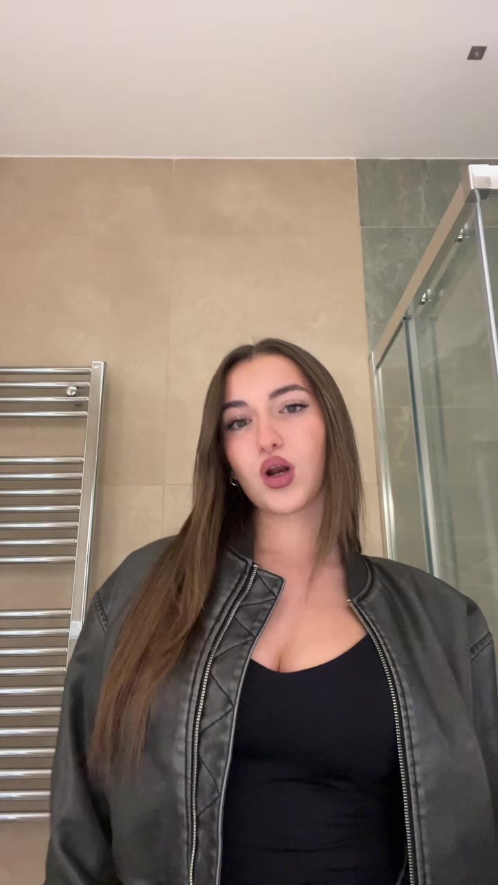 @chiara