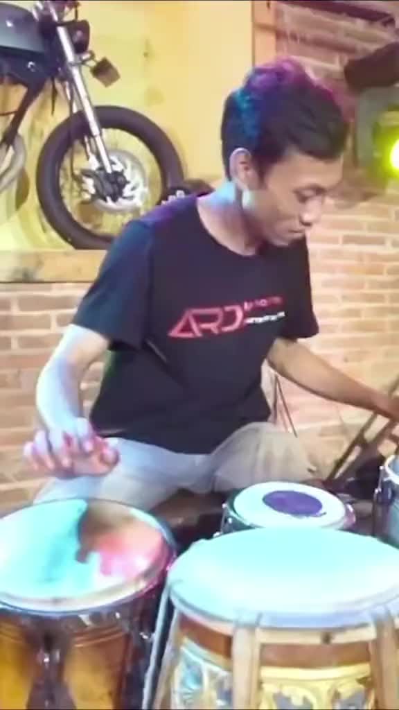 @MUSIK STORY ...