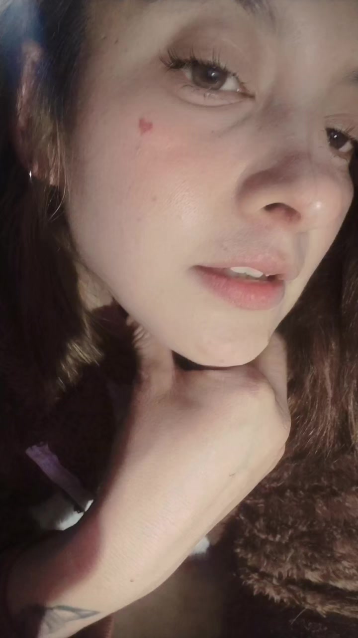 @Mía Morales