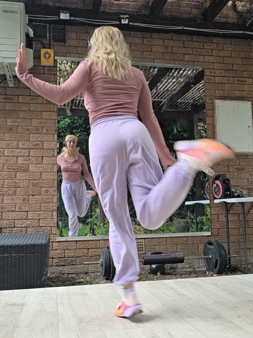 @Lizzie