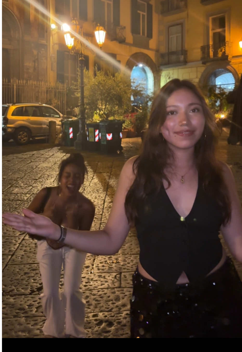 @☽