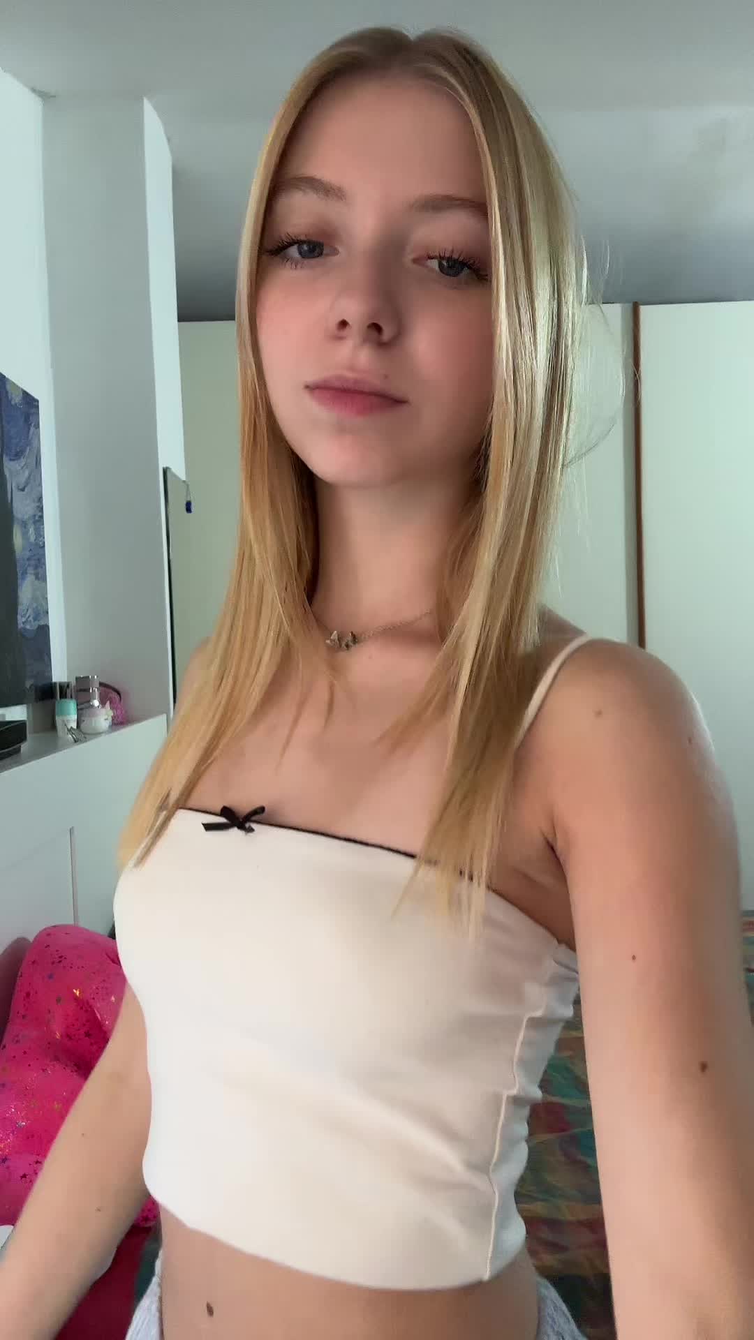 @ele🧸