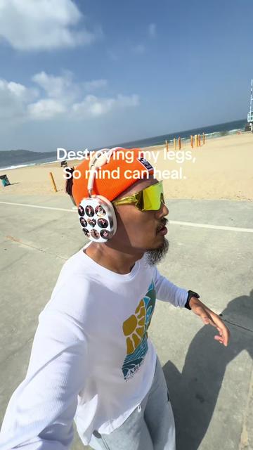 @Markmia3