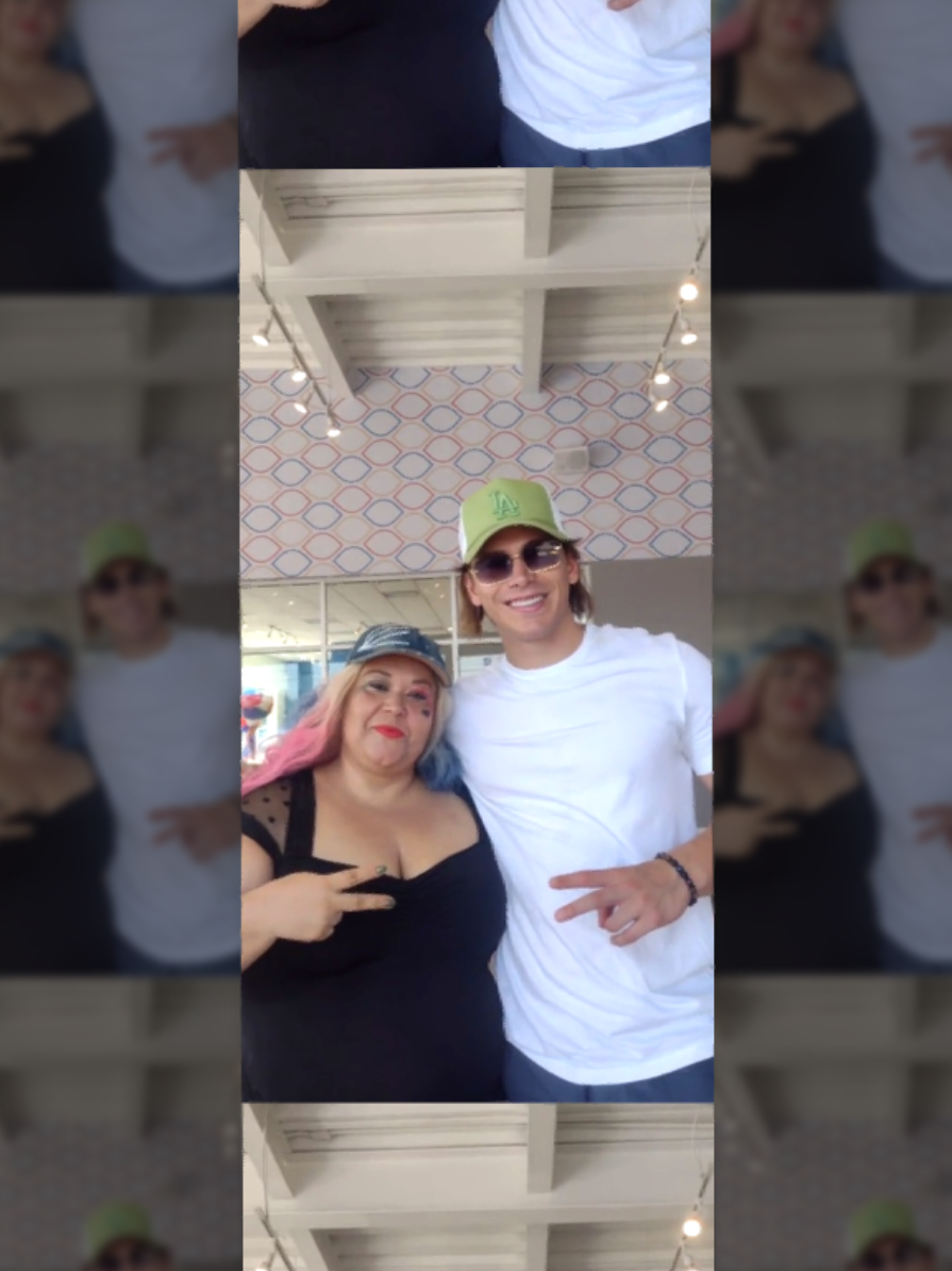 @La Reyna