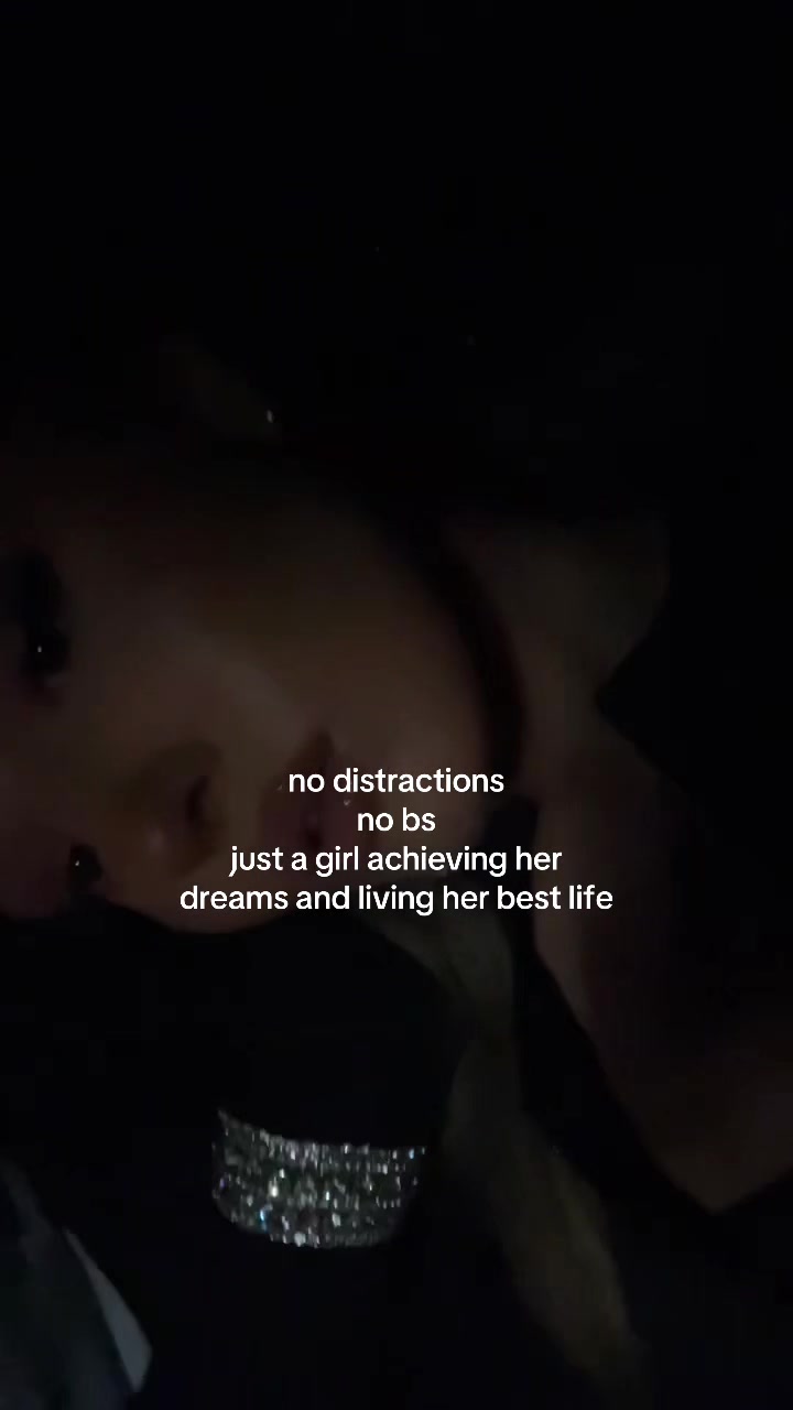 @🪩