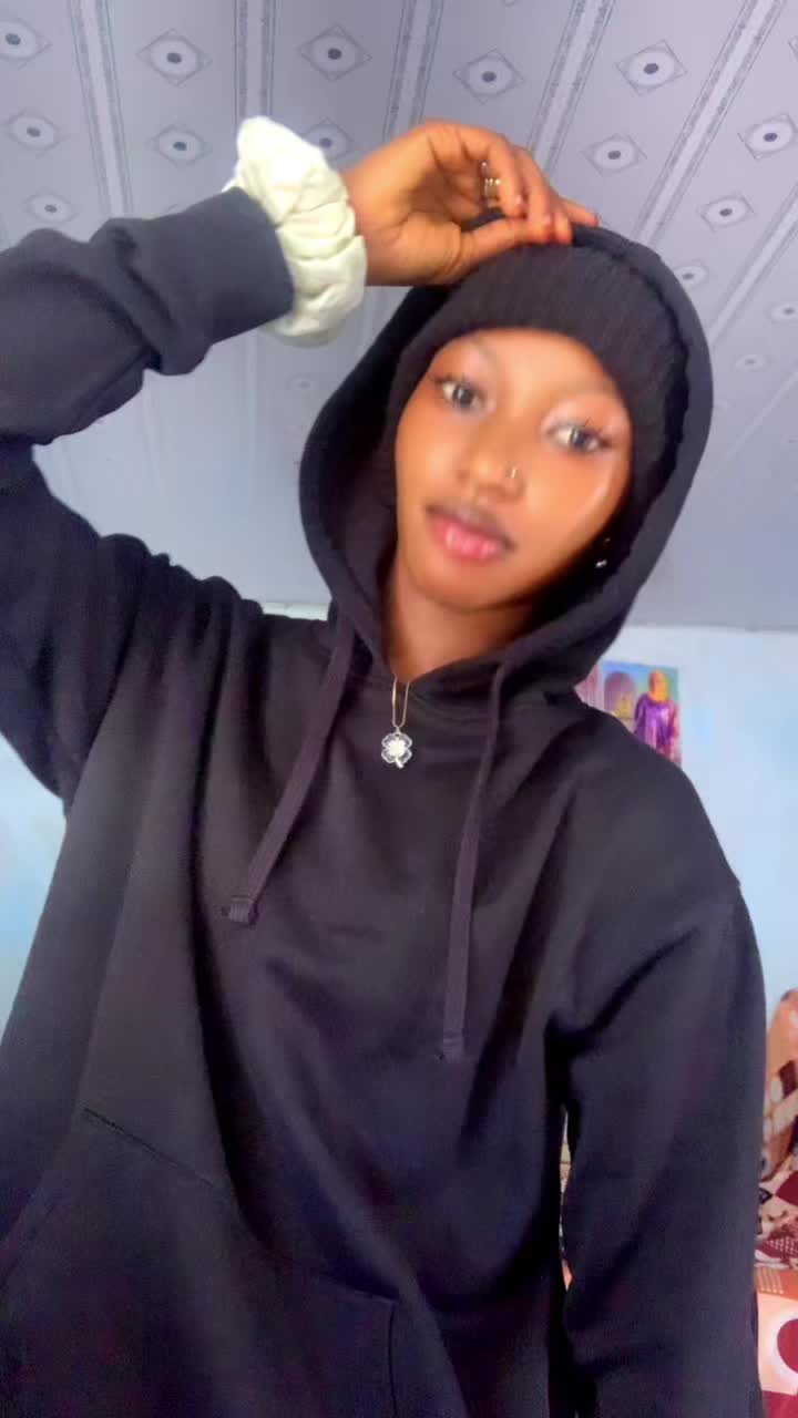 @<<🧕🦋F ❤️ONE💗27