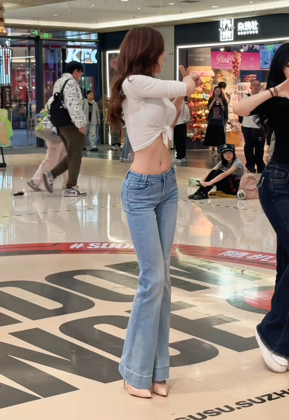 @Jayde.
