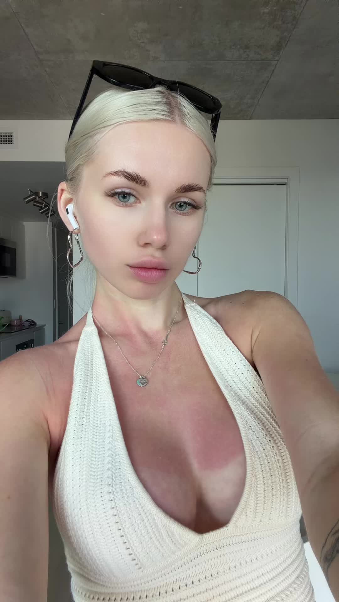 @Slavicblondexoxo