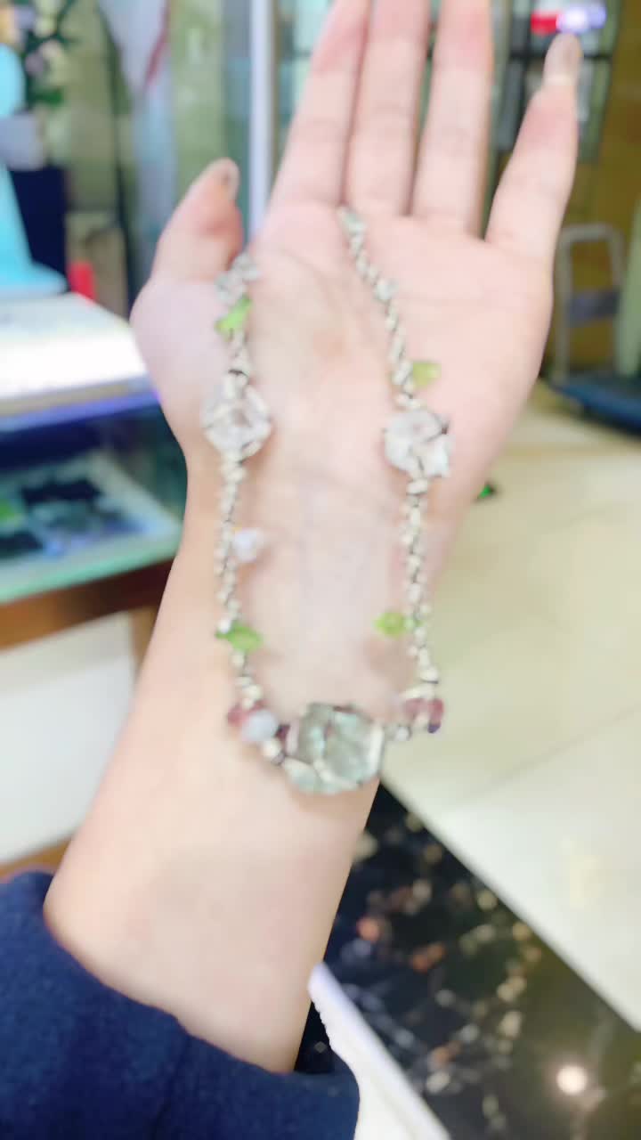 @qqscrystals