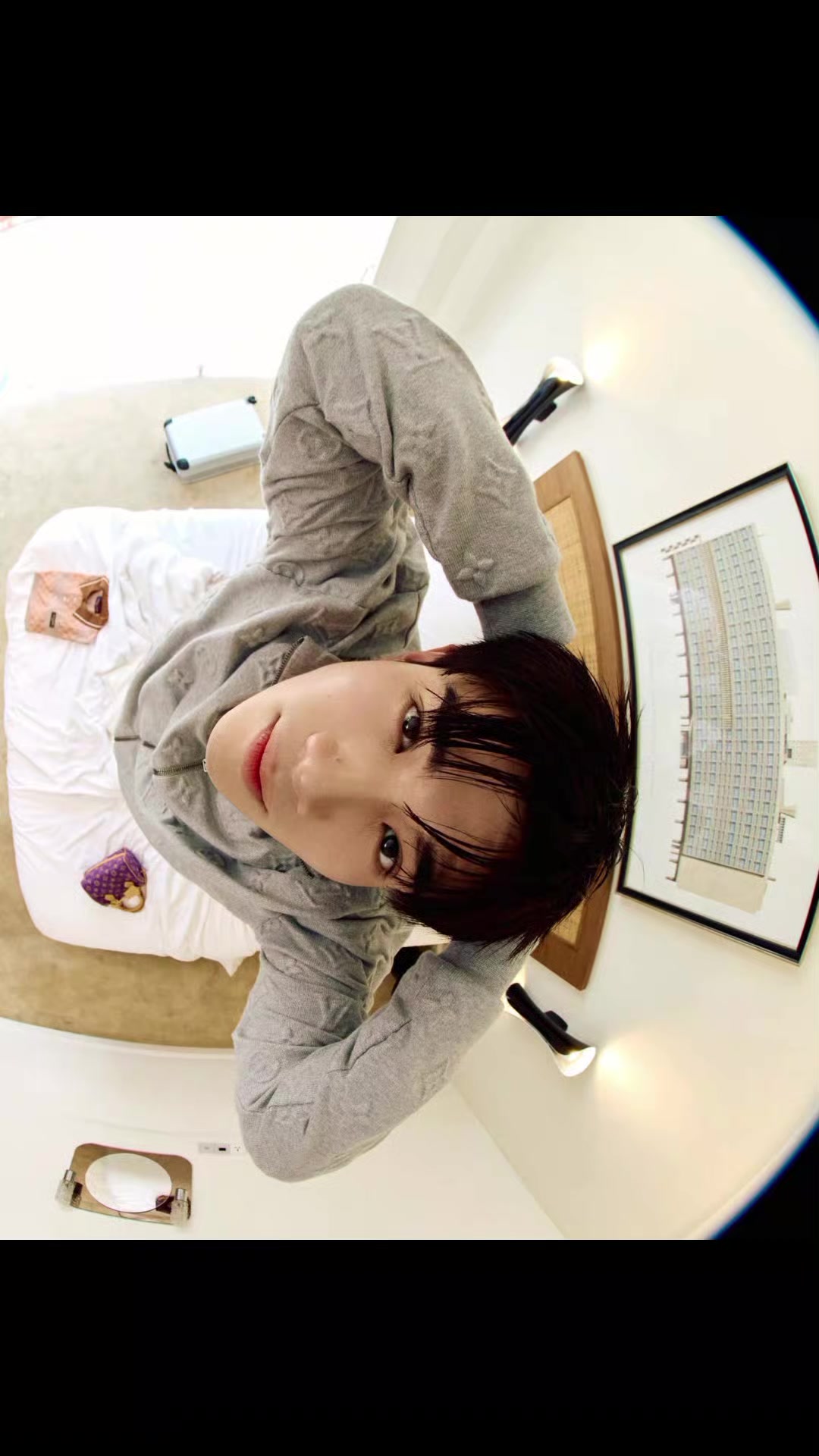 @F๐ป๐G