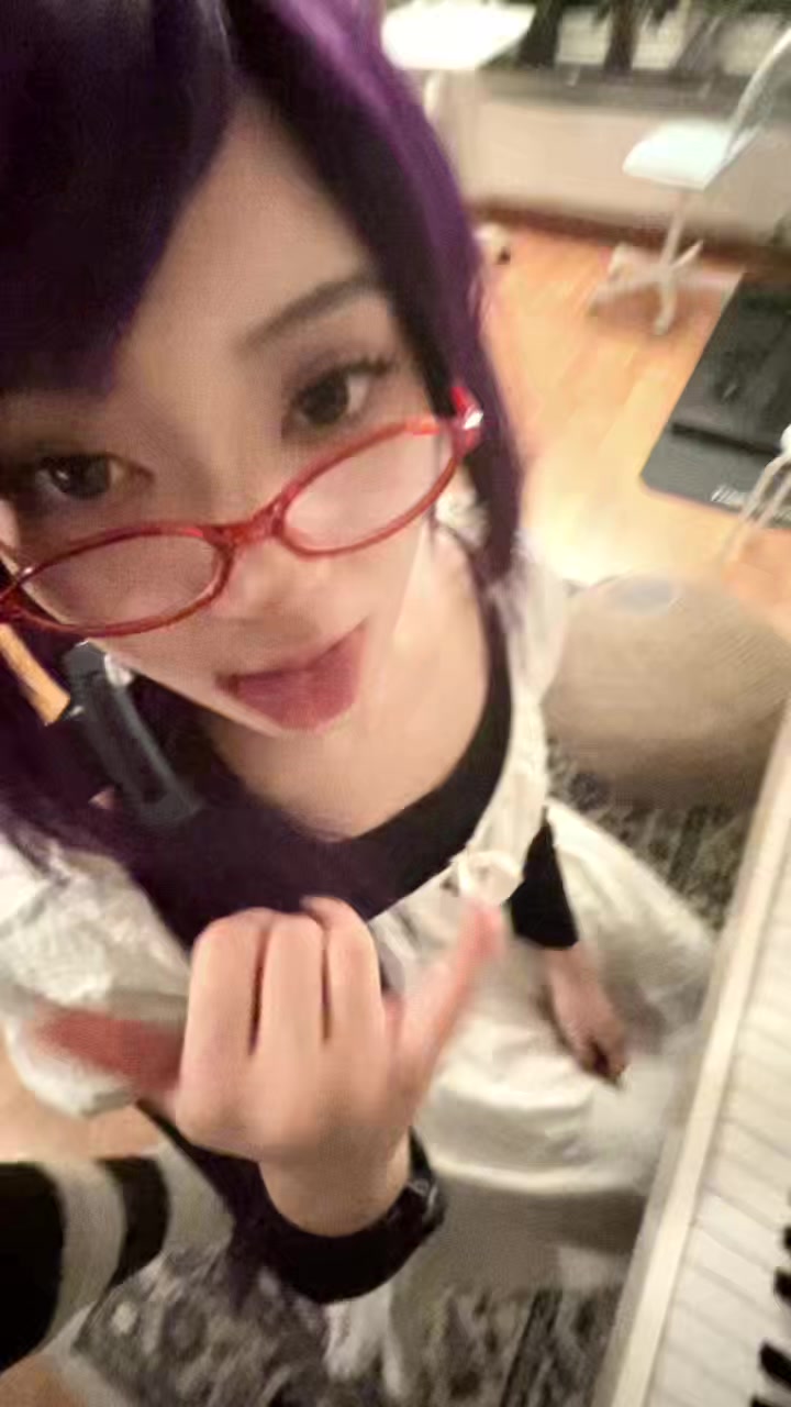 @Qiqi